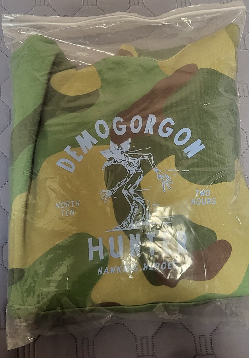 아이앱 기묘한 이야기 후드 L사이즈 상품이미지1