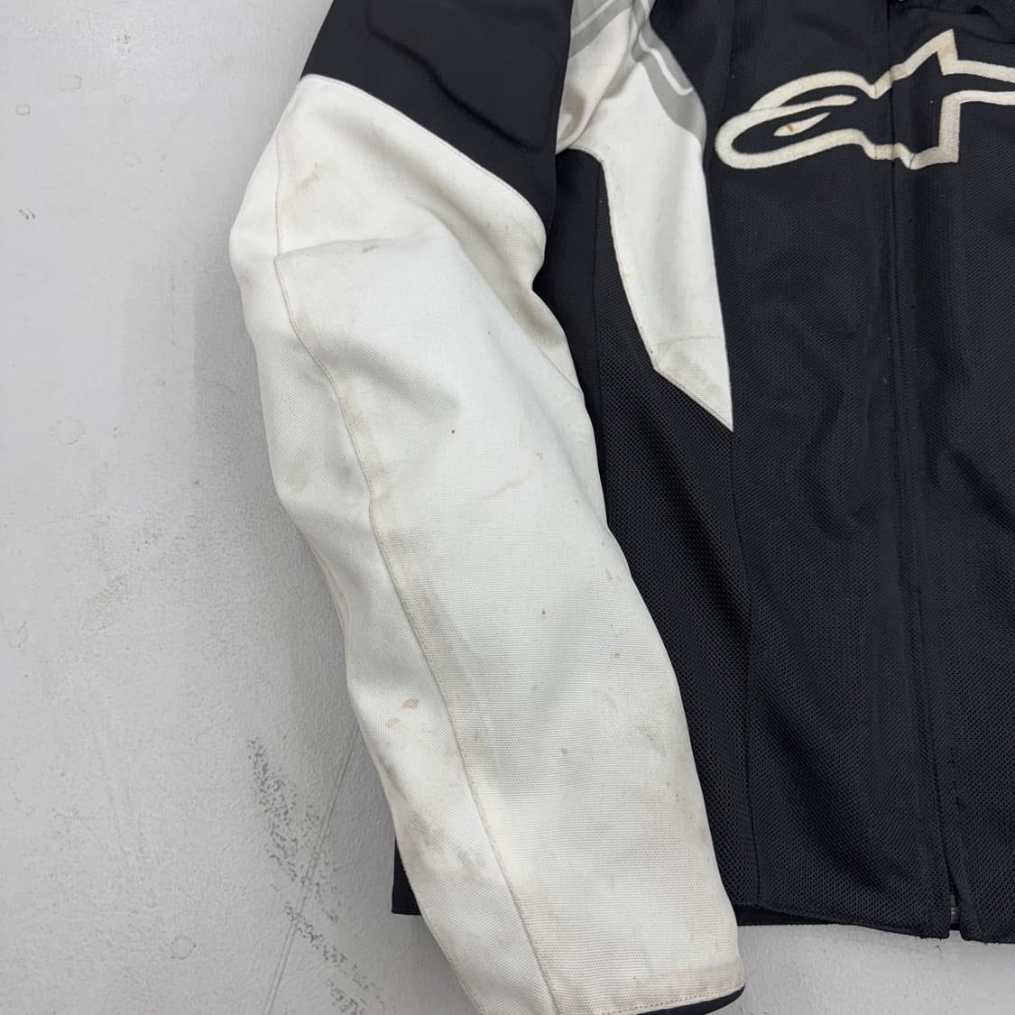 알파인스타 빅로고 검흰 오레오 바이커 자켓 상품이미지8