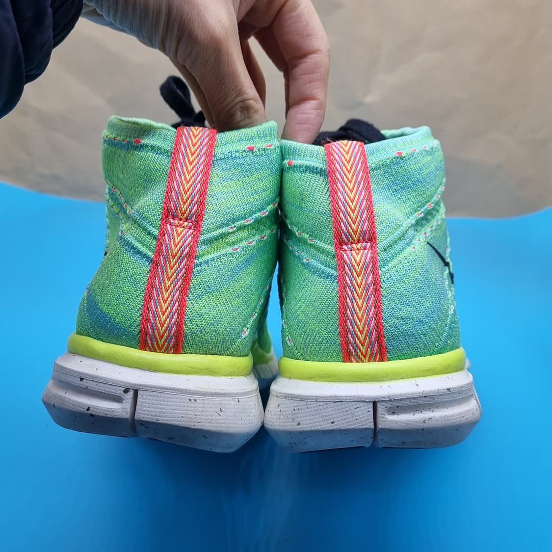 나이키 플라이니트 추카 미드280 상품이미지4