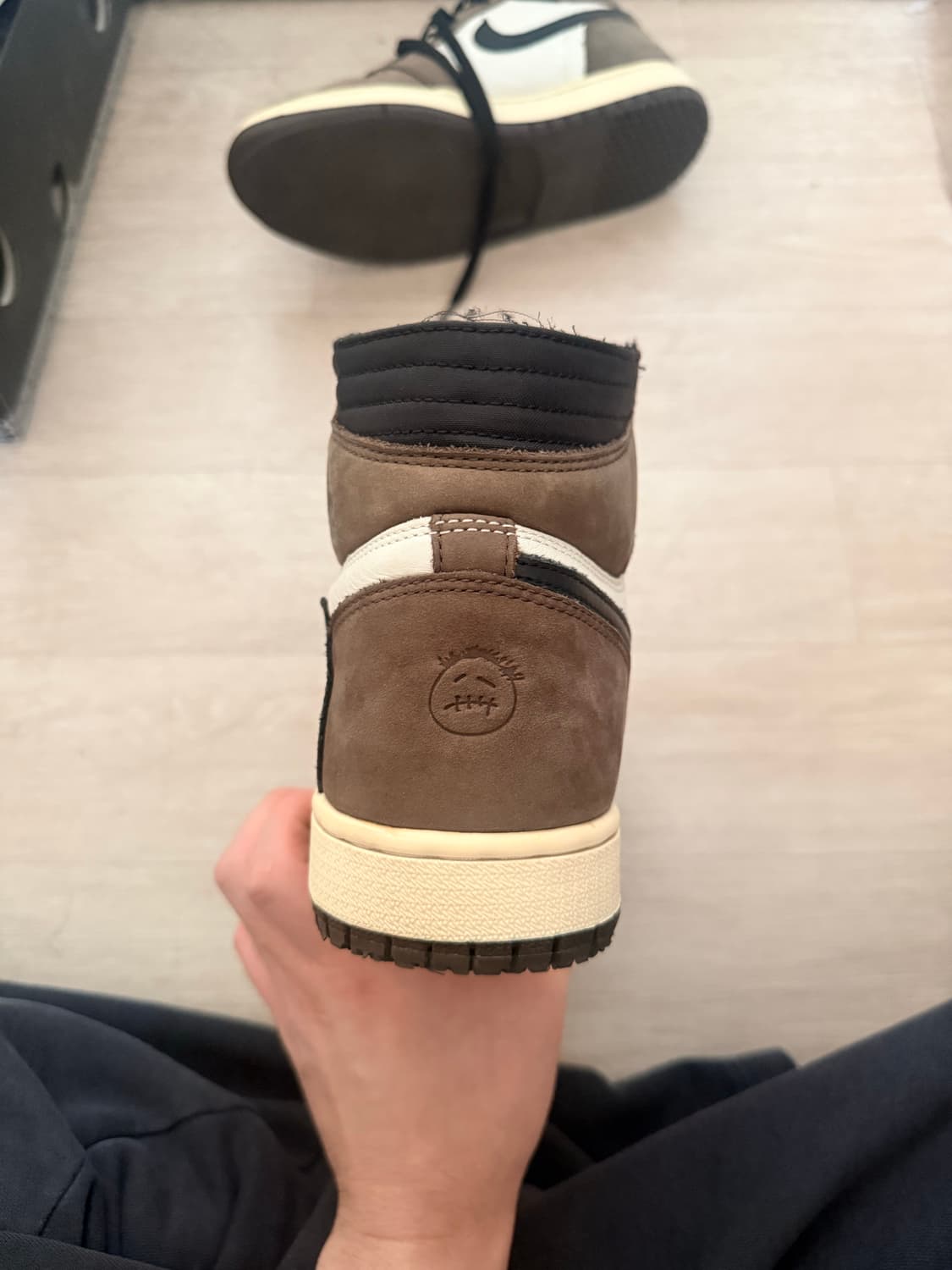 나이키 스캇 조던1 하이 og 모카 280 상품이미지5