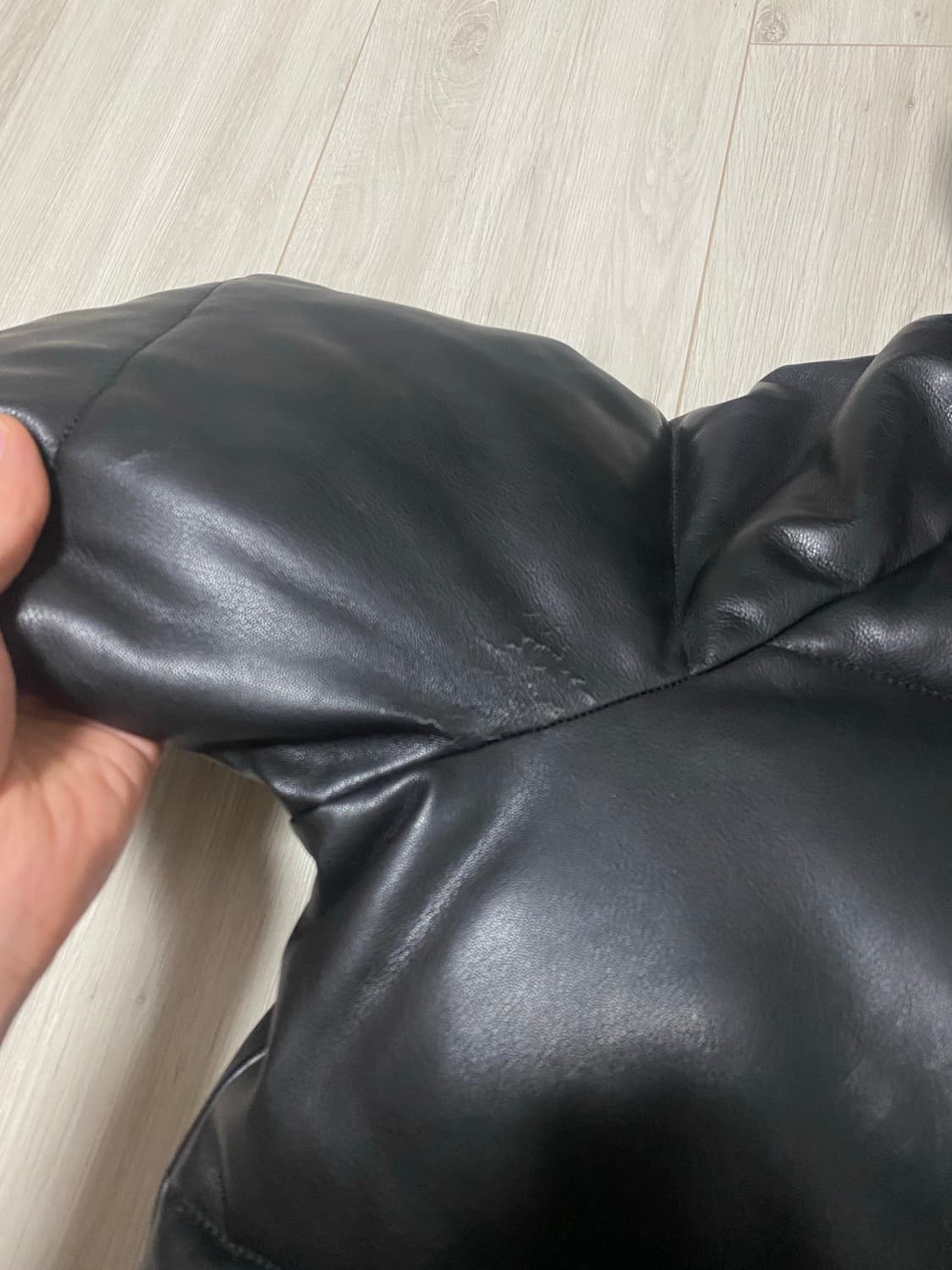 옷장장리중, 급처, 아베크롬비 가죽 패딩 상품이미지8