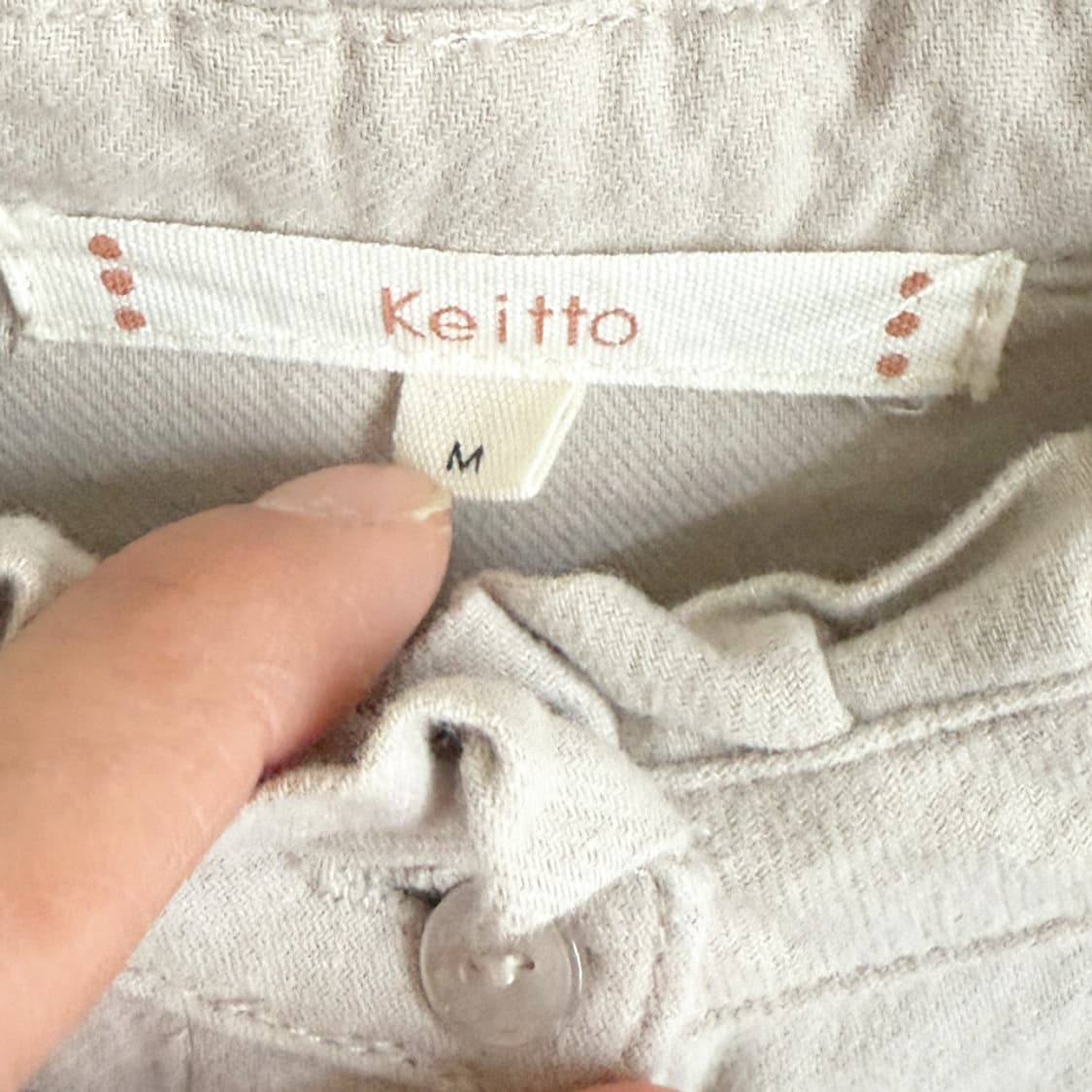 모래빛 프릴 코튼 블라우스 상품이미지4