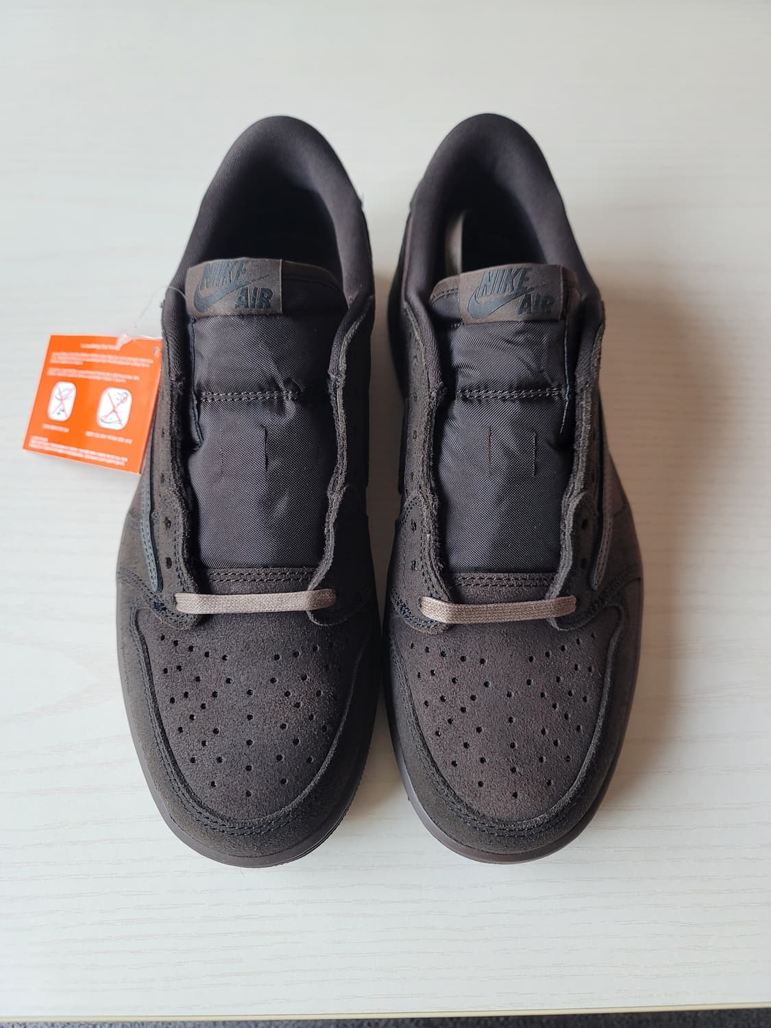 [265]트래비스 스캇 x 조던1 로우 벨벳 브라운 상품이미지6