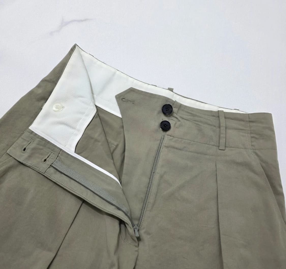 구호 베이지 핀턱 와이드 팬츠 상품이미지4