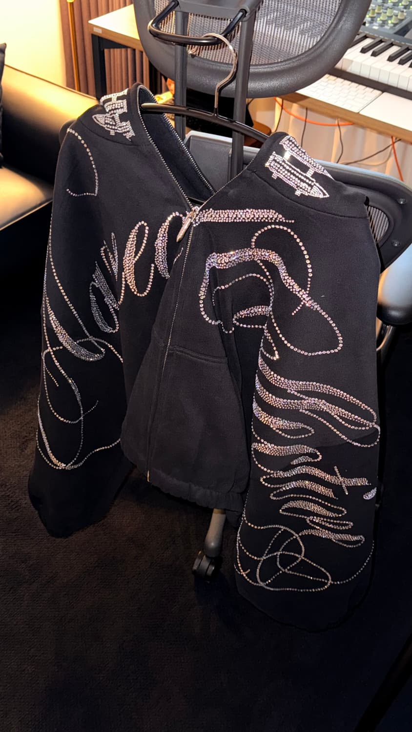 네임드 콜렉티브 라인스톤 크롭 짚 후디 상품이미지5