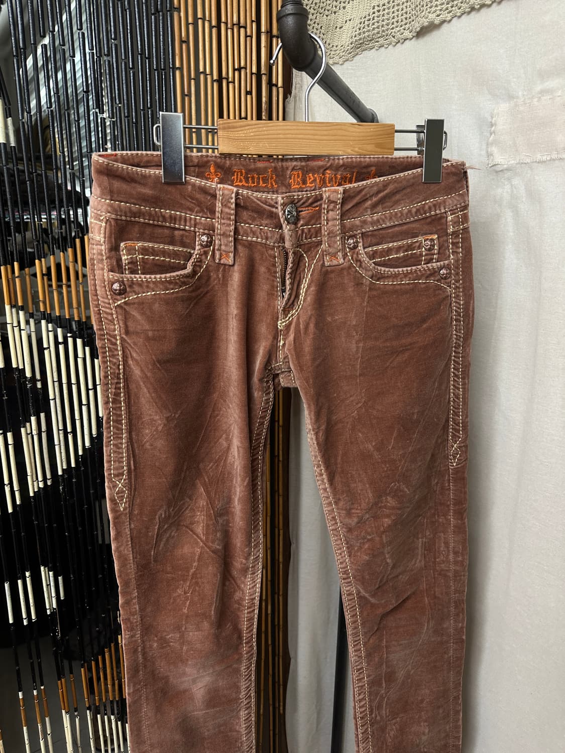 rock revival velvet low waist pants 상품이미지1