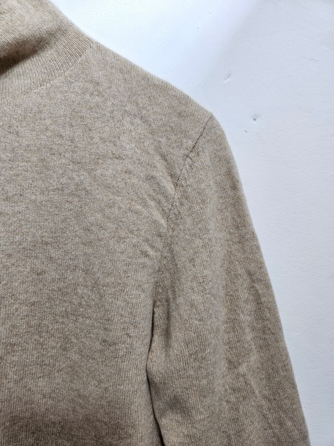 셀렉샵(CelebShop) 캐시미어100 터틀넥 니트 스웨터  상품이미지7