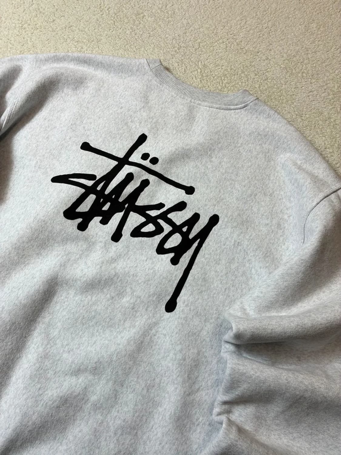 스투시 베이직 크루넥 스톤 맨투맨 PN6914 상품이미지3