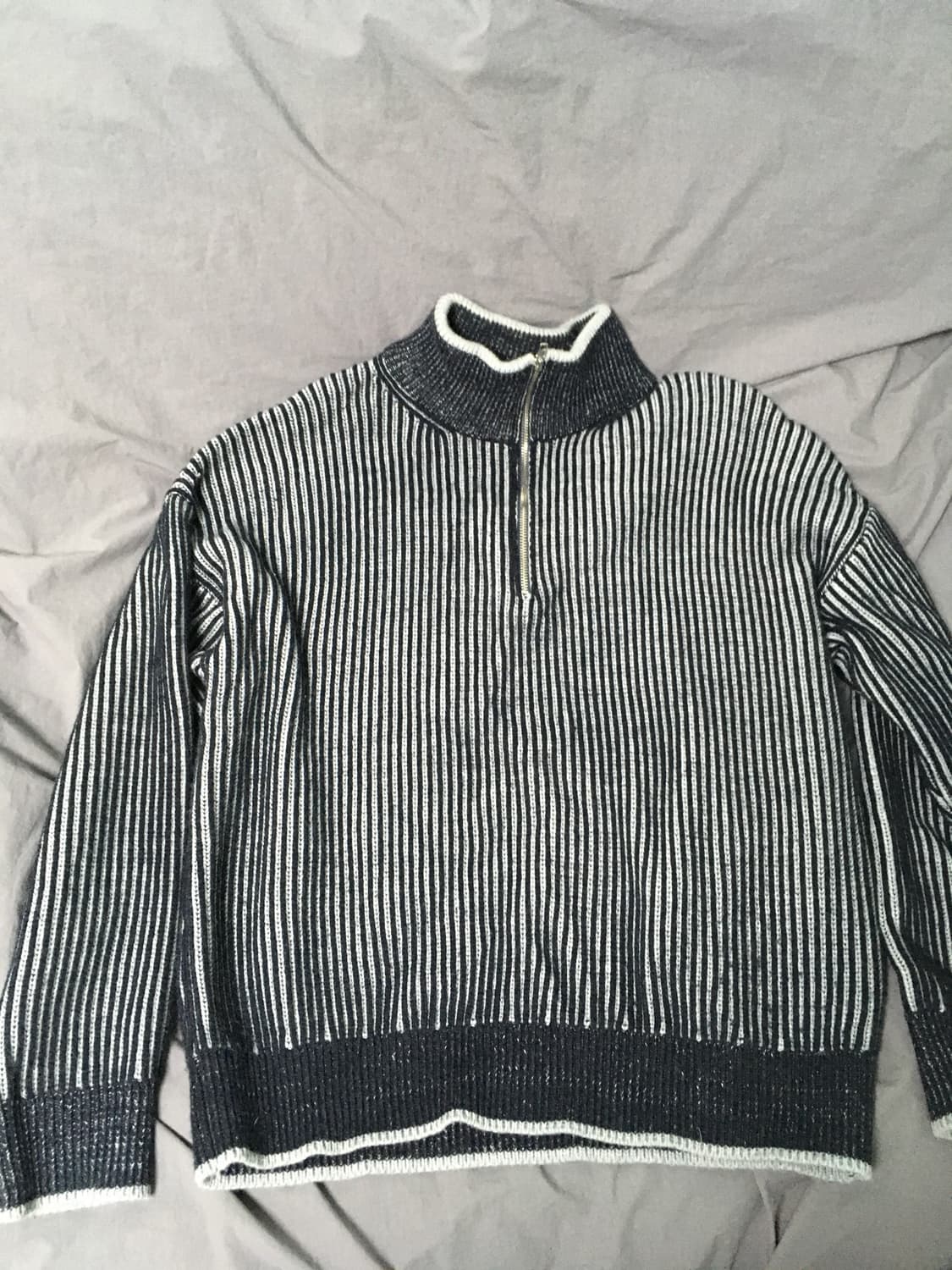 트릴리온 니트히프집업 상품이미지1