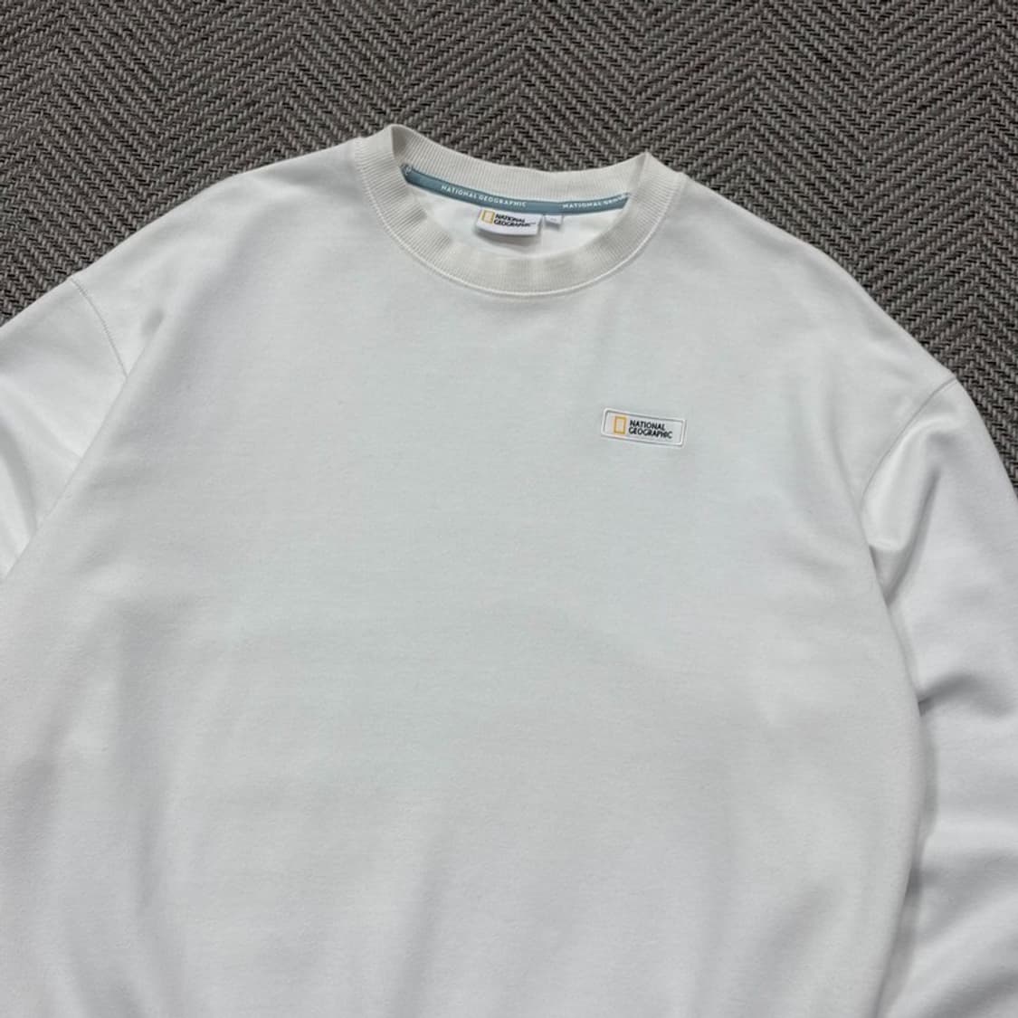 내셔널지오그래픽 베이직 로고 맨투맨 v1871 상품이미지3