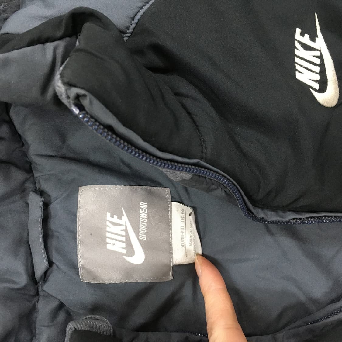 투티/0286 나이키 패딩 조끼 블랙 집업 자켓 반집업 상품이미지4