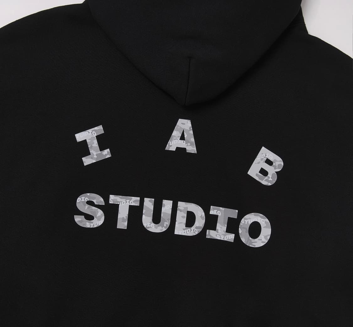 아이앱 스튜디오 아이앱 카모 로고 후드 블랙 상품이미지3