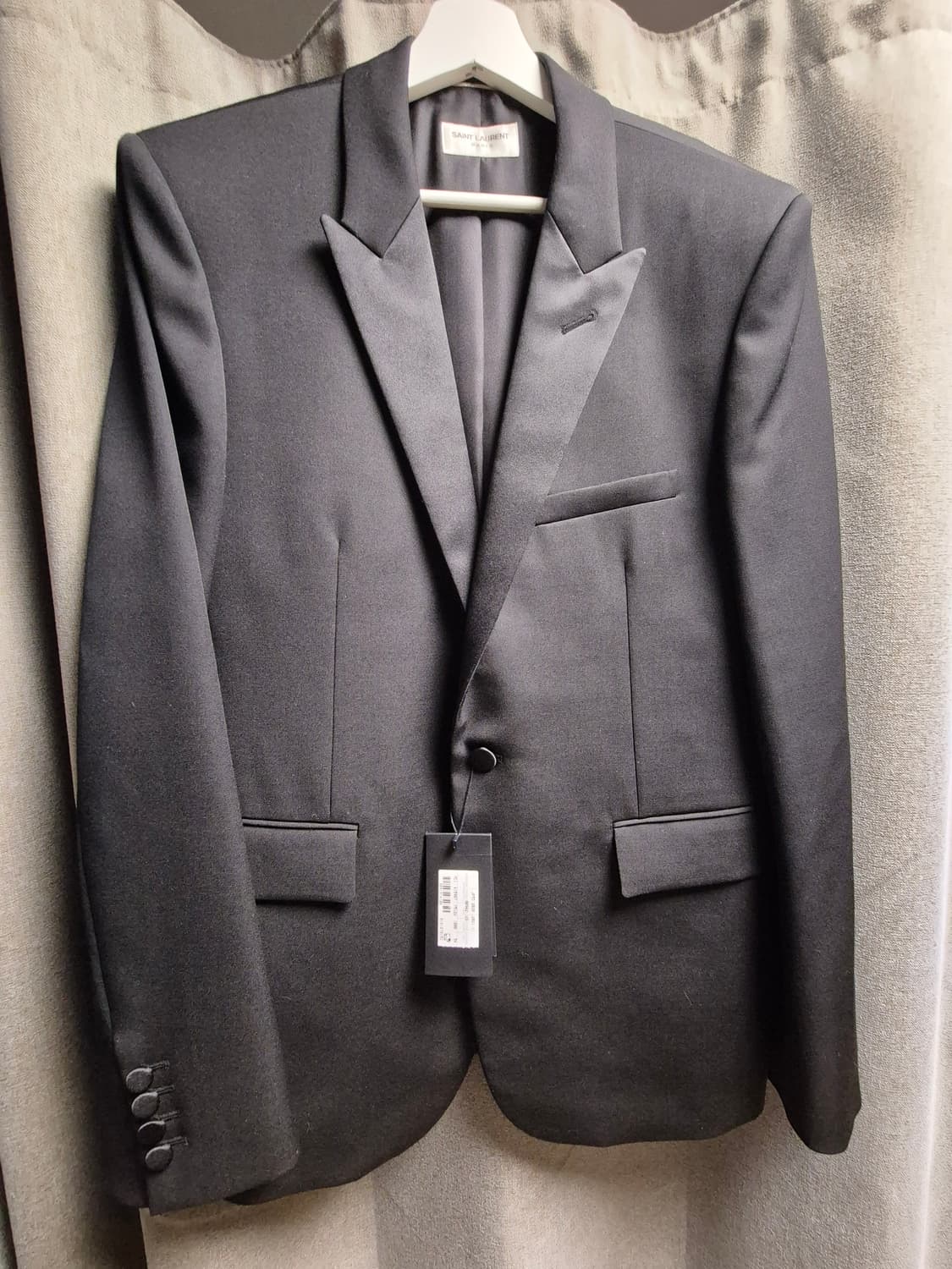 생로랑 20FW 르 스모킹 블레이저 54 상품이미지1