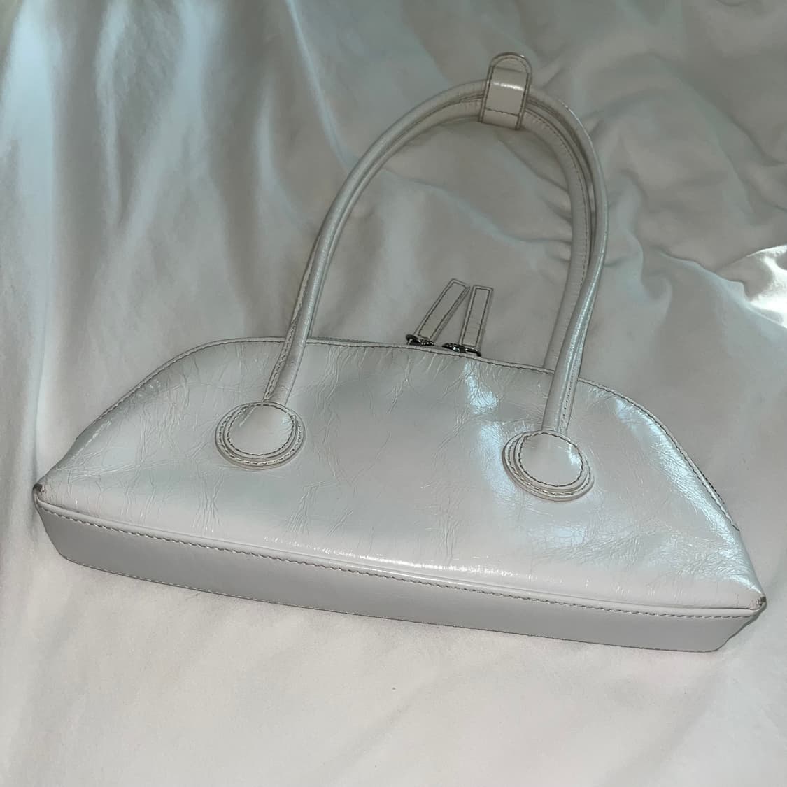 *구성품 풀세트 보유* 마지셔우드 베셋 링클 숄더백 화이트 상품이미지5