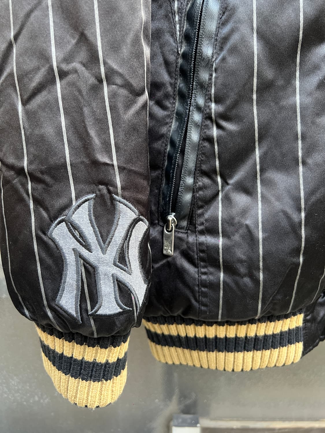 뉴욕 양키스 스트라이프 후드 야구점퍼 (정품) 상품이미지4
