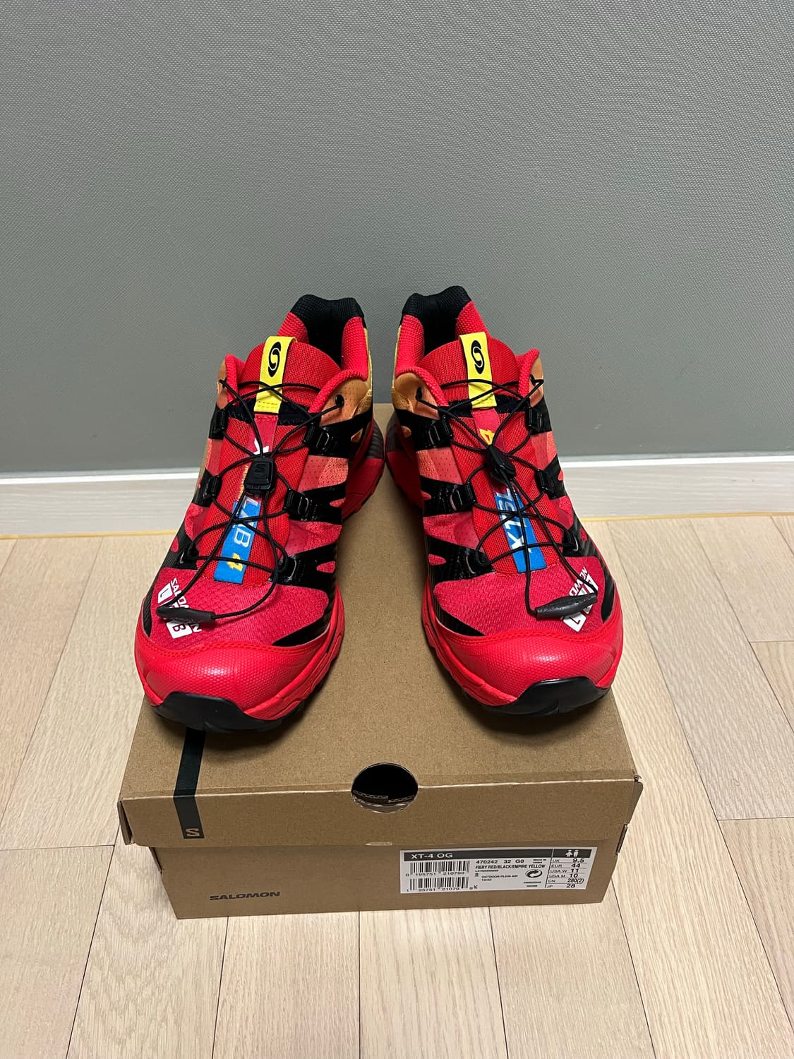 살로몬 XT-4파이어리 레드 엠파이어 옐로우 사이즈280 15만원에 판매 상품이미지2