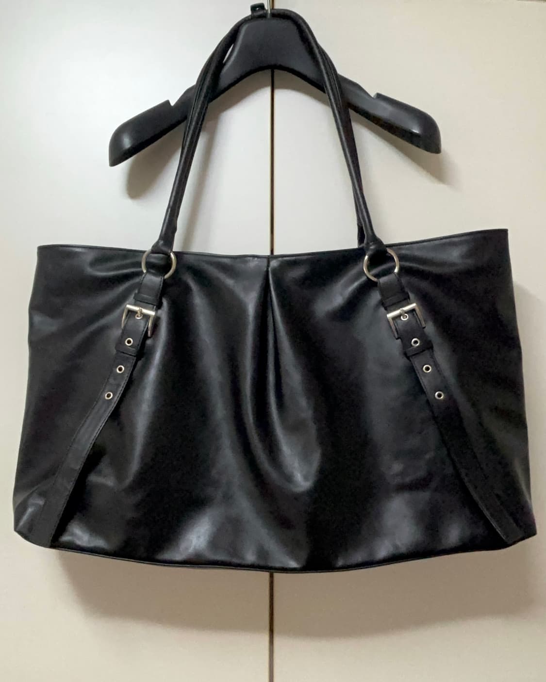 이유경X여밈 - 트라페즈 백 블랙 상품이미지7