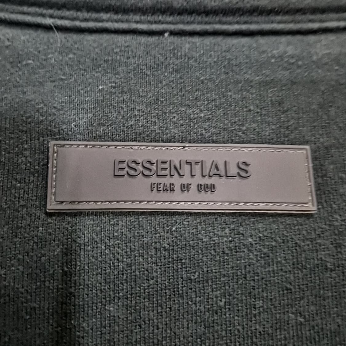 Fear of god 피어오브갓 에센셜 모크넥 맨투맨 상품이미지7