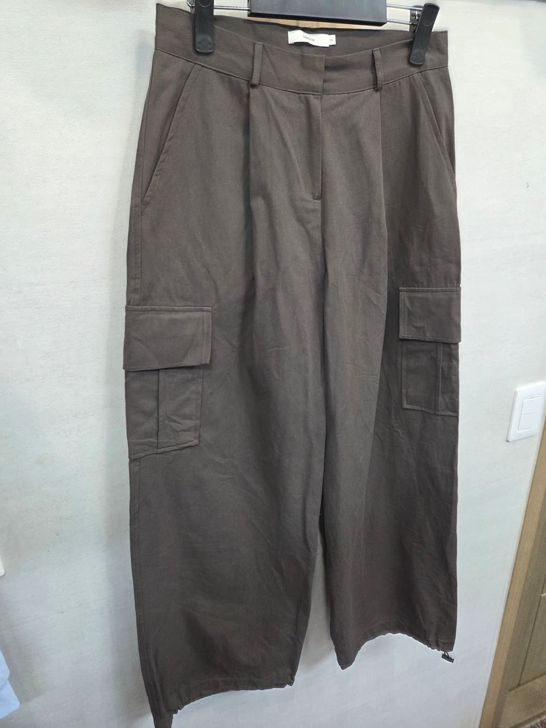 라룸 여성 핀턱 카고 코튼 스트링 와이드팬츠 대략 26 상품이미지6