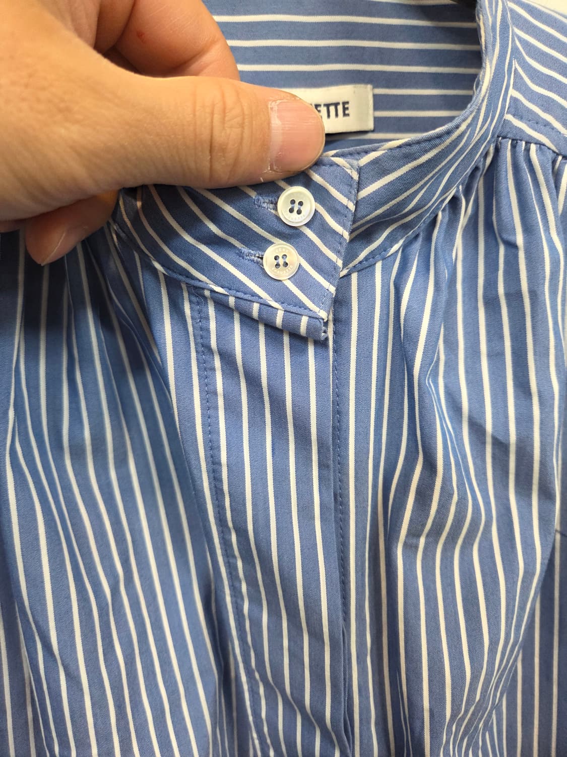 럭키슈에뜨 스트라이프 노카라 셔츠긴팔 38사이즈  상품이미지8