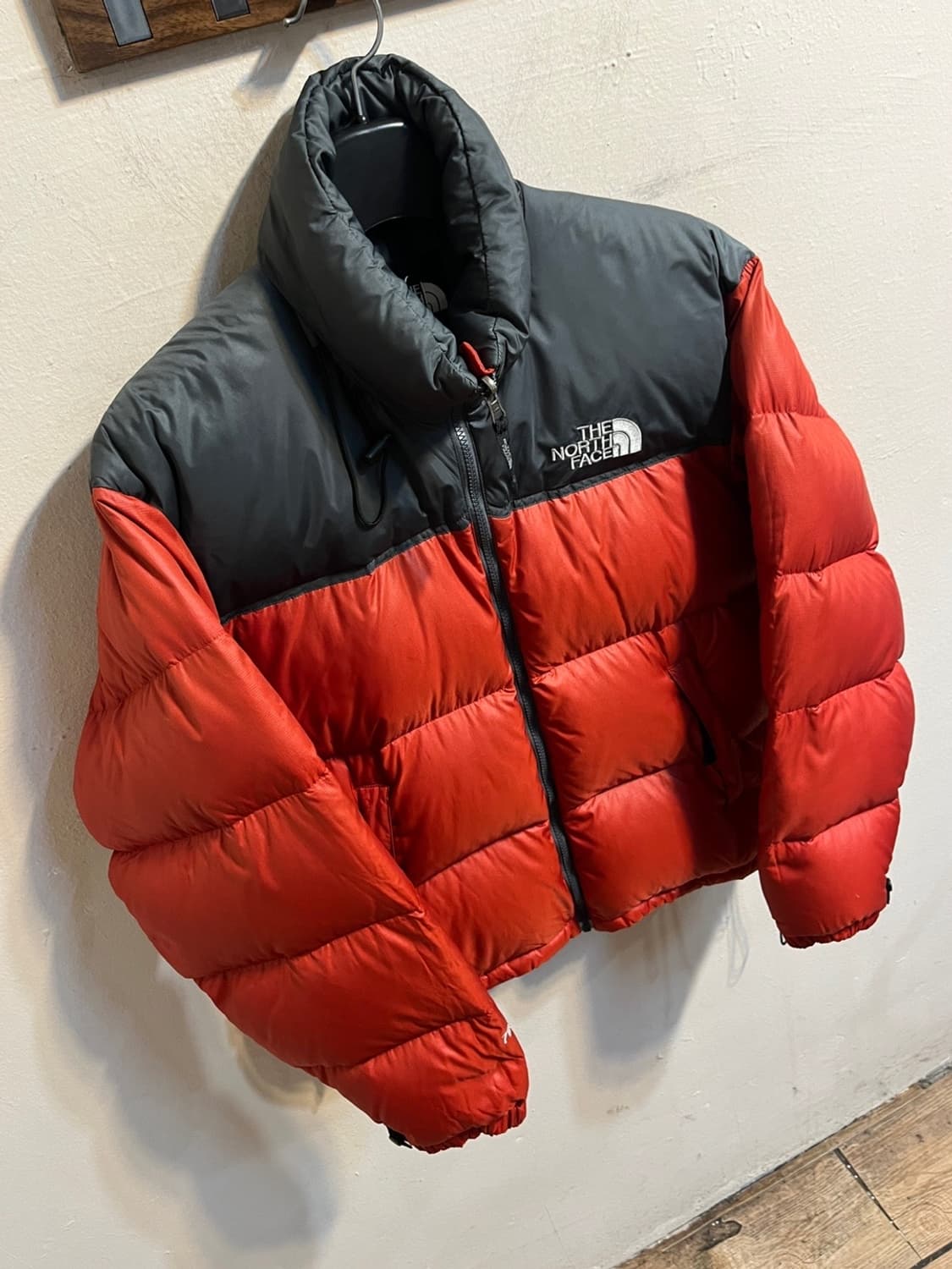 더 노스 페이스 700 눕시 다운 푸퍼 자켓 상품이미지3