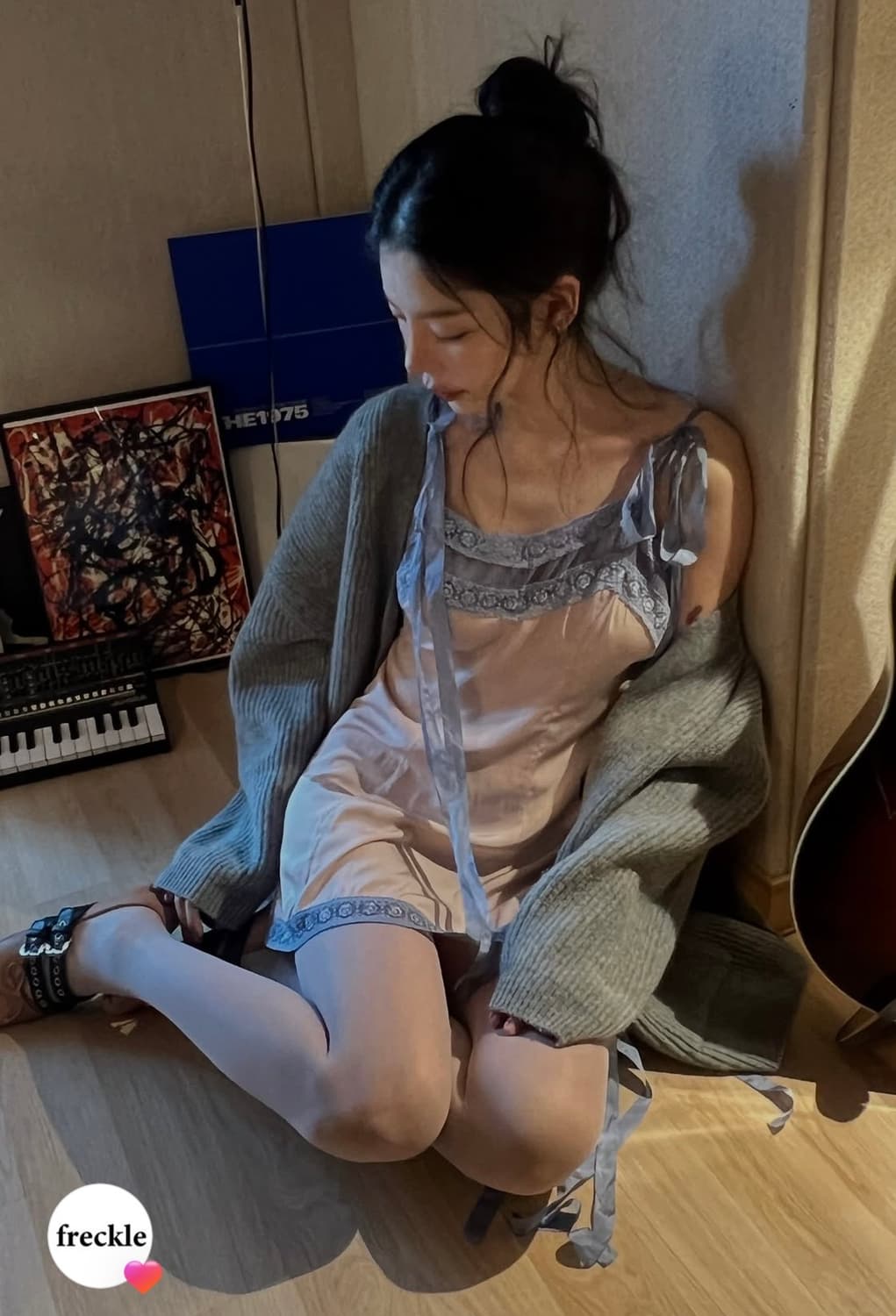 (새상품) 프레클 레이스 스트랩 미니 슬립 드레스 상품이미지1