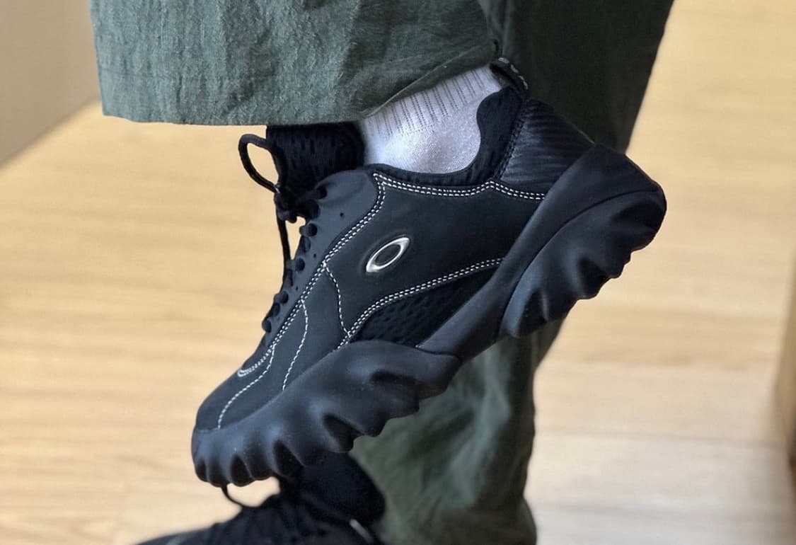 오클리 브레인 데드 찹 쏘우 블랙 275 상품이미지1