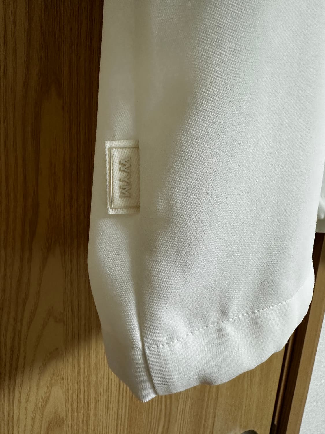 (50 새제품) 25ss 우영미 화이트오픈 폴로 티셔츠 상품이미지7