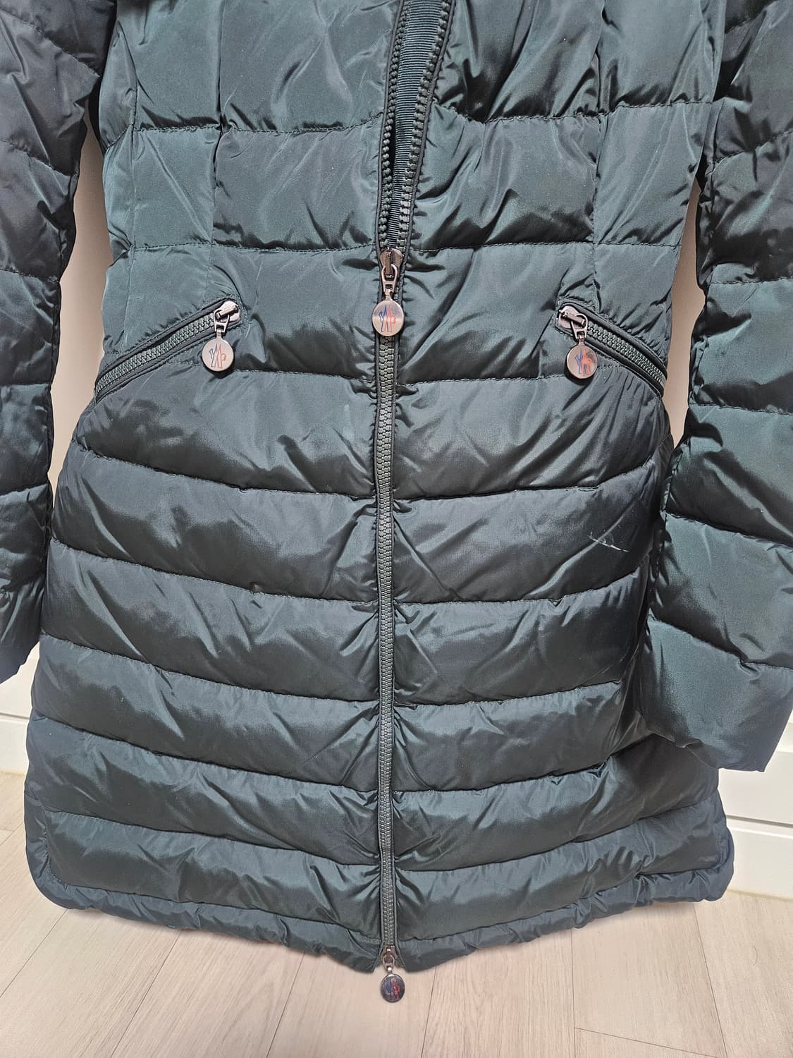 [0] 정품 몽클레어 플라메뜨 다크그린 상품이미지3