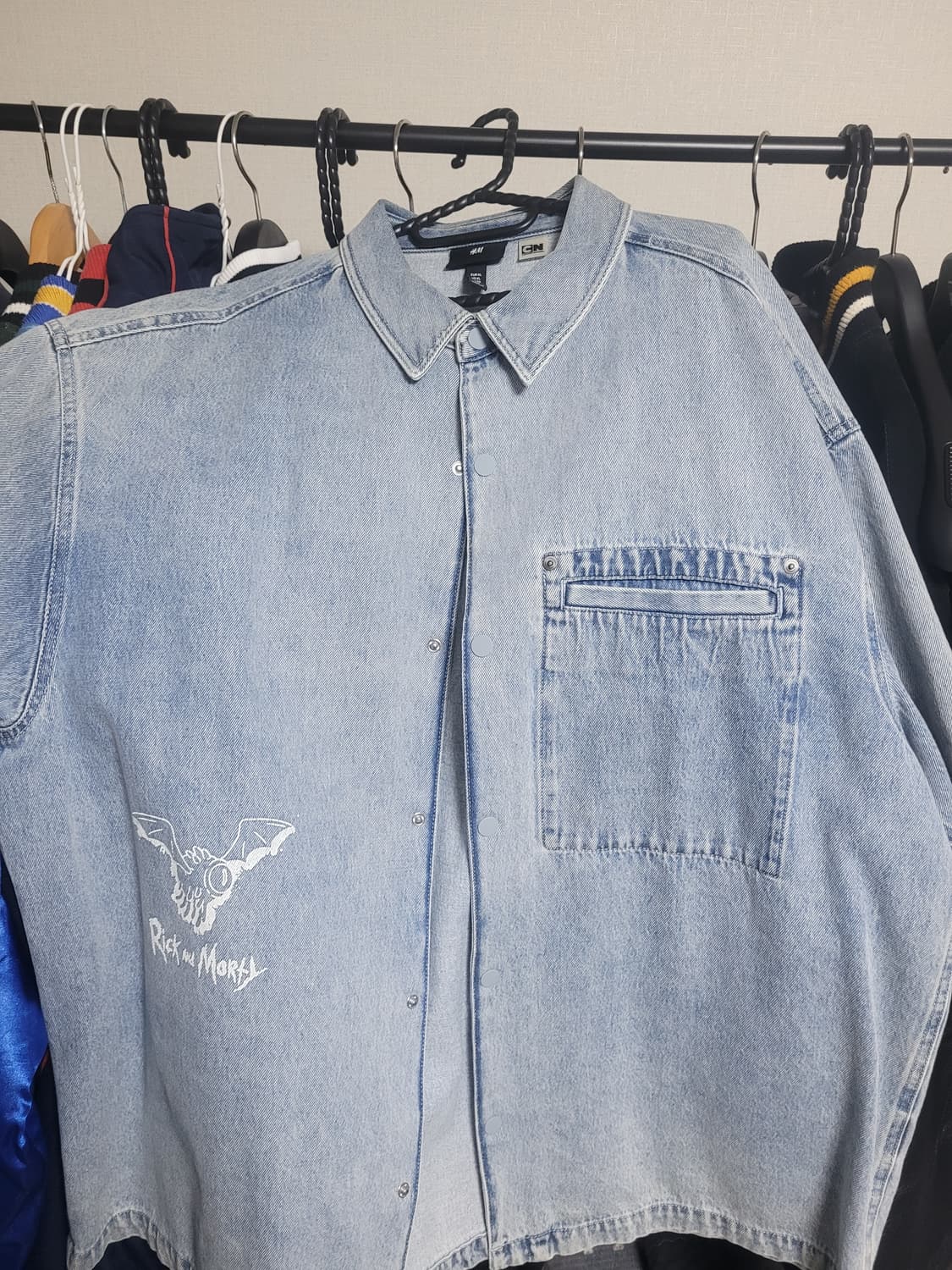 릭앤모티 반팔 청 셔츠 상품이미지1