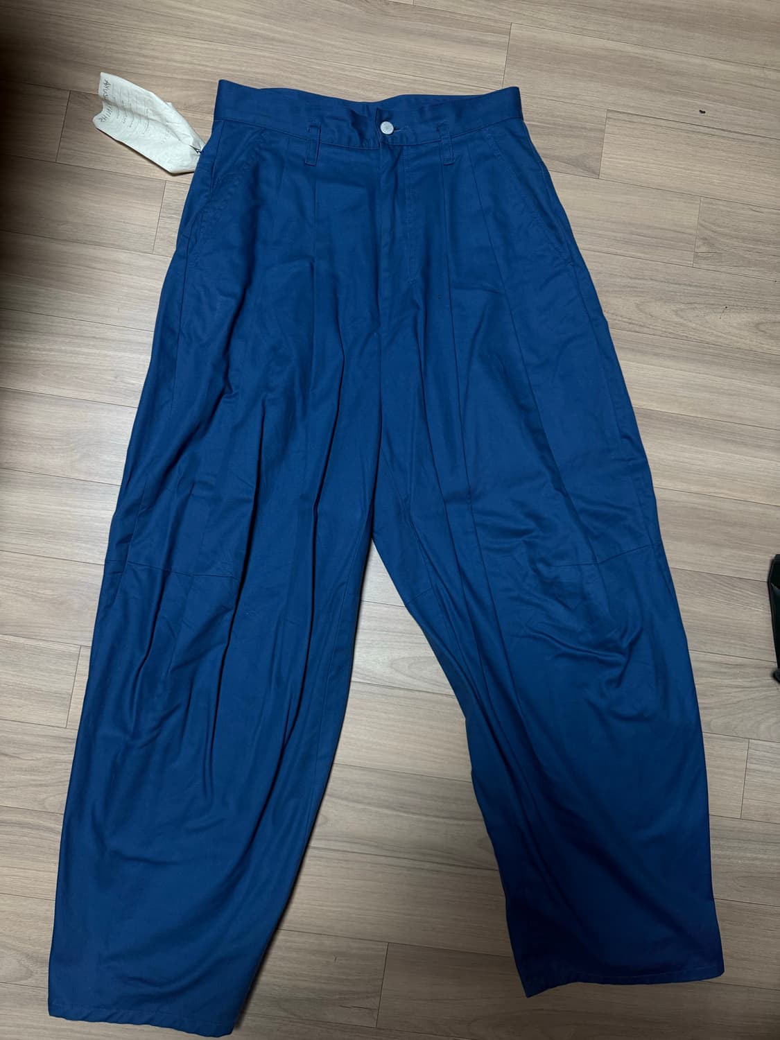 Shinya Kozuka 투턱 박스팬츠 blue 상품이미지1