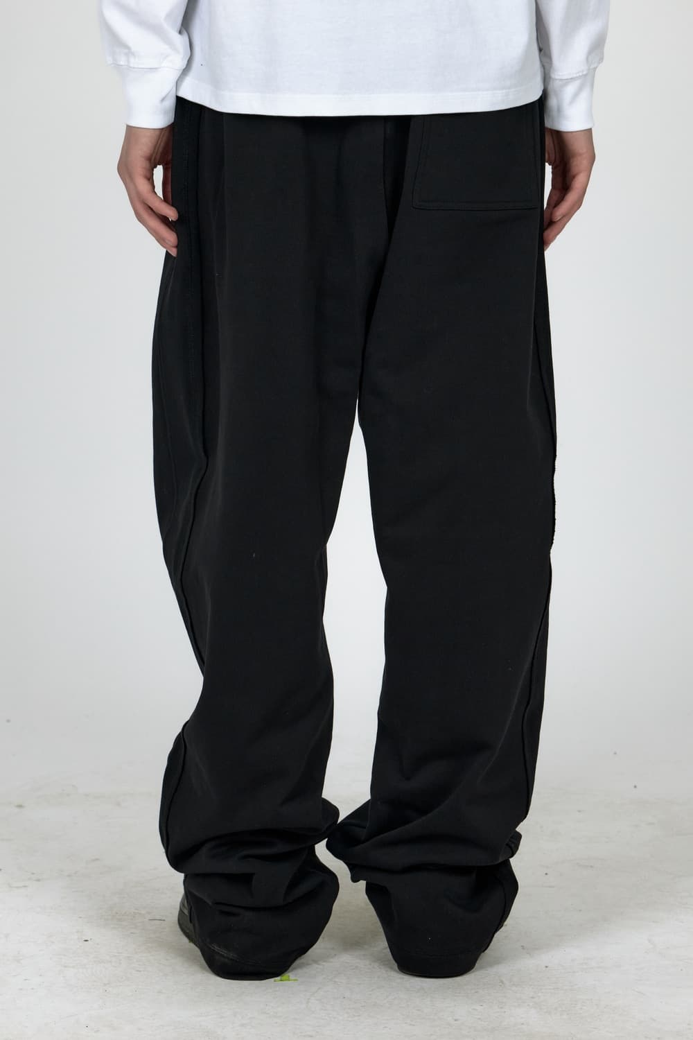 플라스틱 프로덕트 스웻 팬츠 MPa SWEATPANTS 상품이미지2