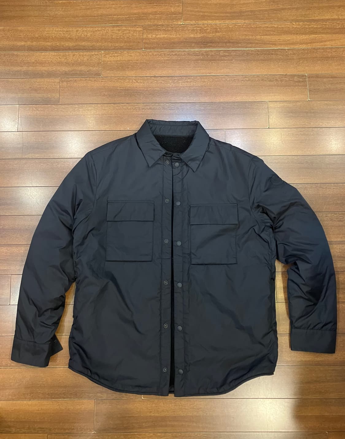 몽클레어 카시스 블랙와펜 패딩 셔츠자켓 (size 4) 상품이미지2