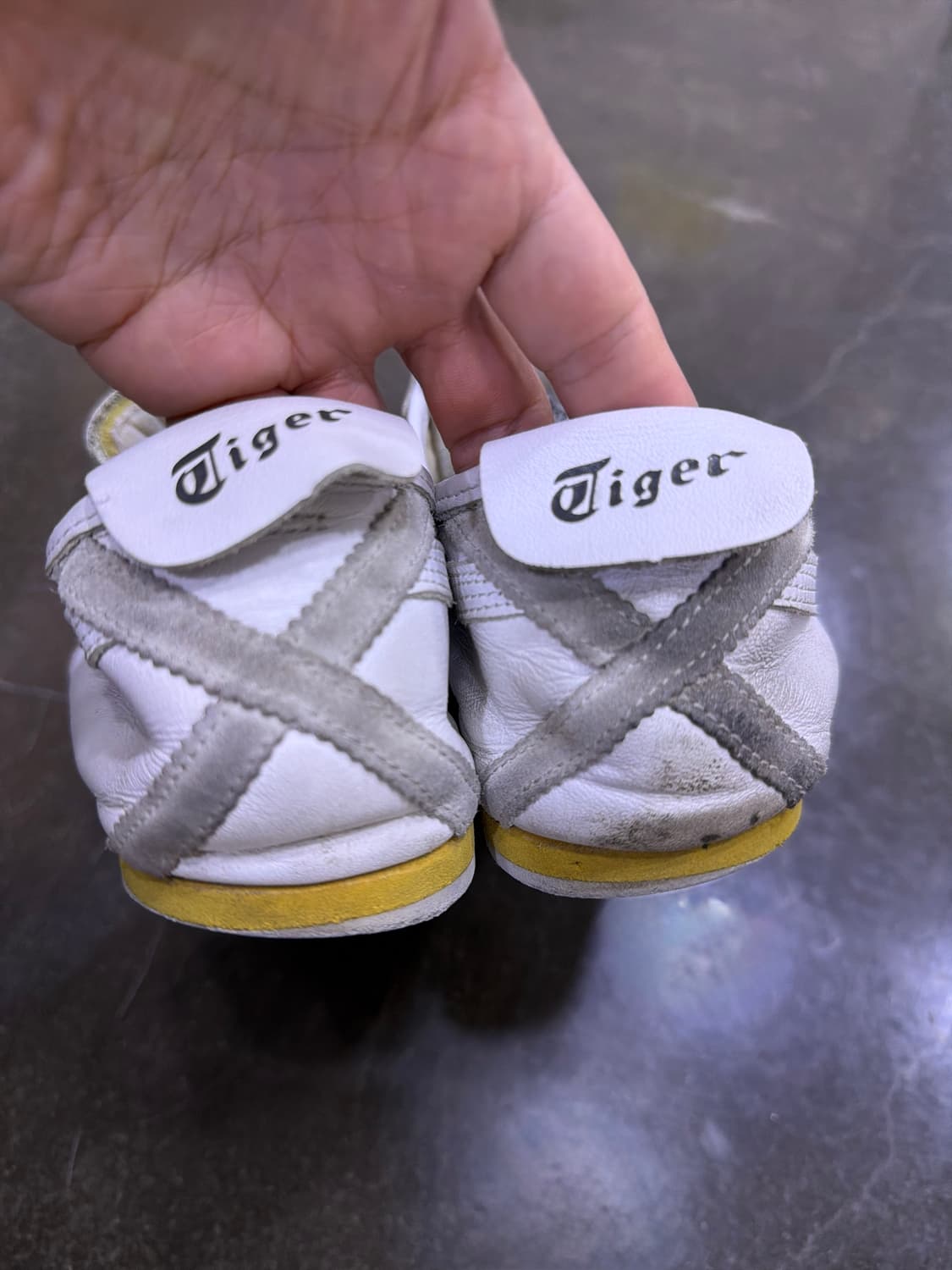 오니츠카타이거 멕시코66 슬립온 화이트 옐로우 275 상품이미지7