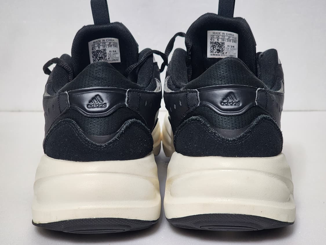 아디다스 오즈웨이브 블랙화이트 ID3573 245mm 상태최상 상품이미지5