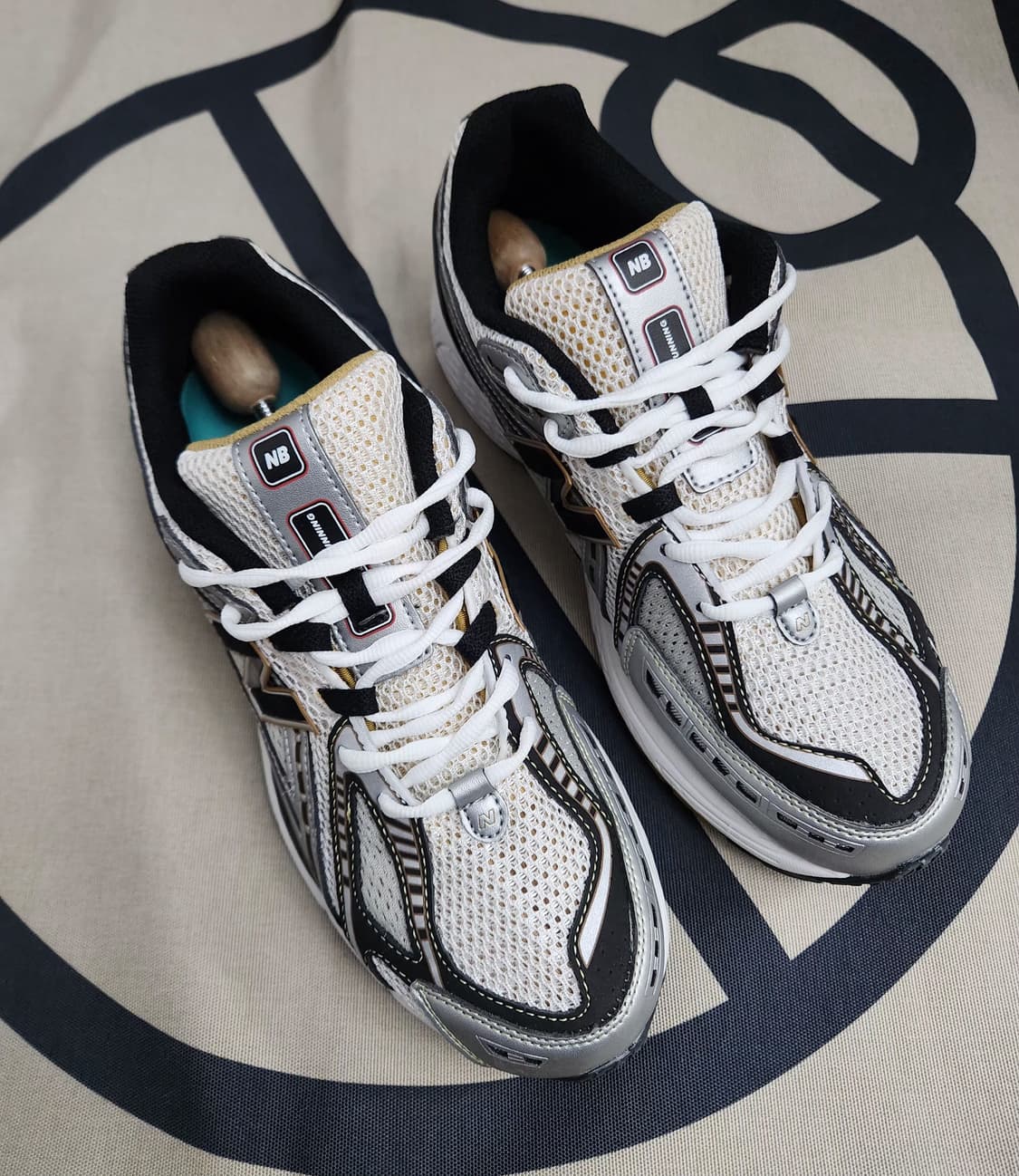 뉴발란스 X 디스이즈네버댓 280 운동화 상품이미지1