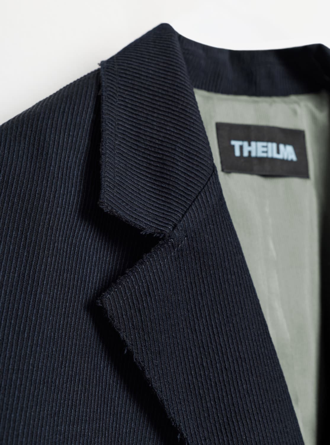 [새상품] 더일마 THEILMA 메종 컷팅 자켓 프리사이즈 상품이미지3