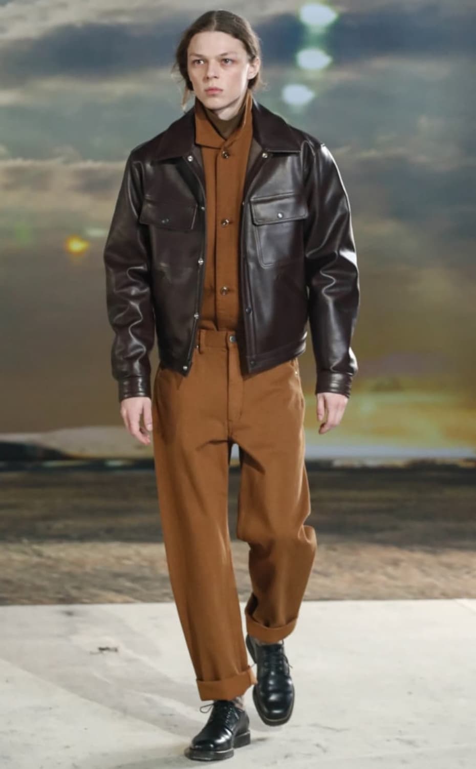 르메르 22fw 레더 구매합니다 상품이미지1