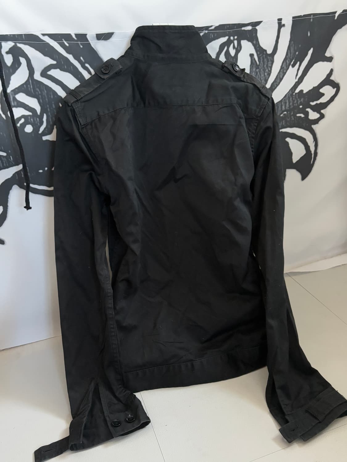 • Black Zipper Detail High-Neck Jacket 상품이미지6