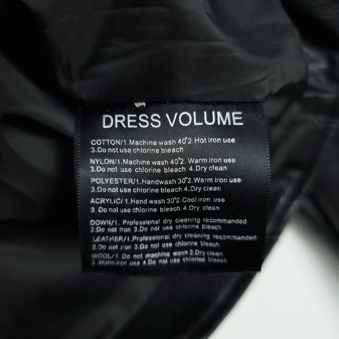 [드레스볼륨] 비건 레더 사선 라이더 자켓 블랙 M19127 상품이미지9