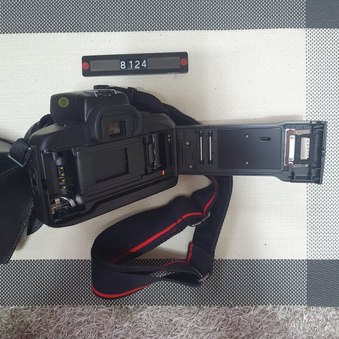 캐논 EOS 750 QD 필름카메라 35~70 줌 케이스포함 상품이미지6