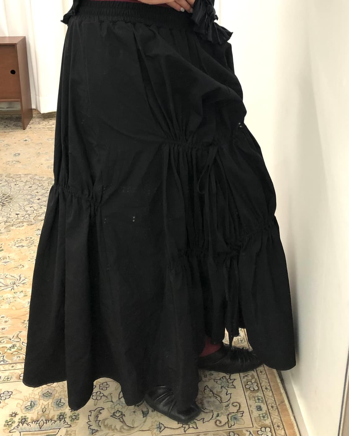 블랙 셔링 롱 스커트 상품이미지2