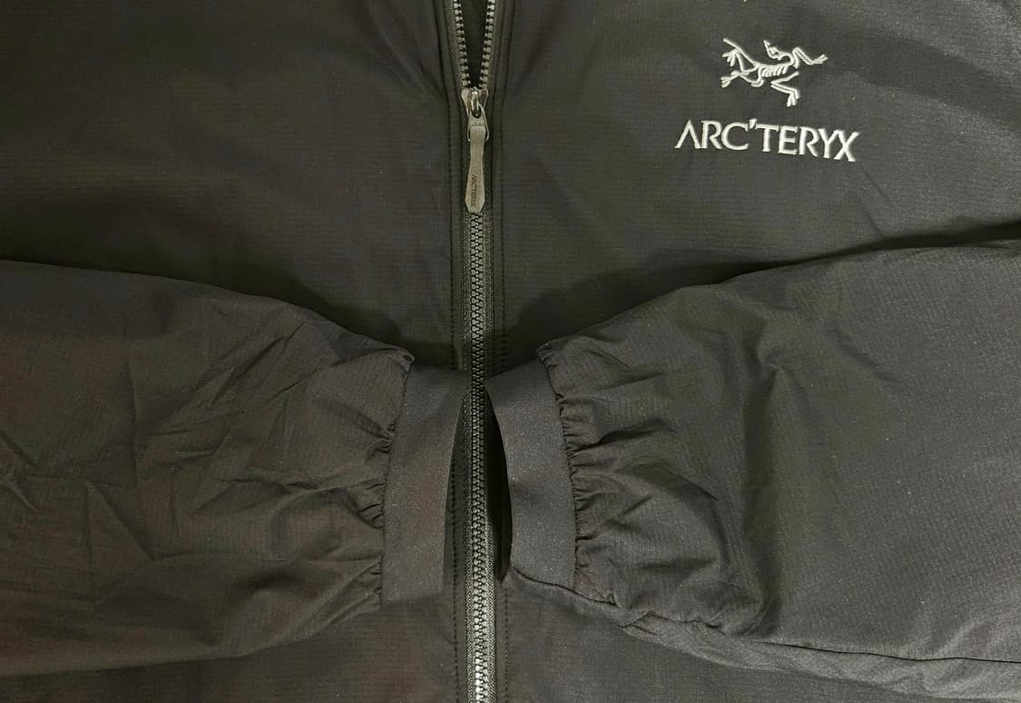 (넬슨스포츠 정품)아크테릭스 아톰 후디 자켓 블랙 M(105) 새제품급 상품이미지4