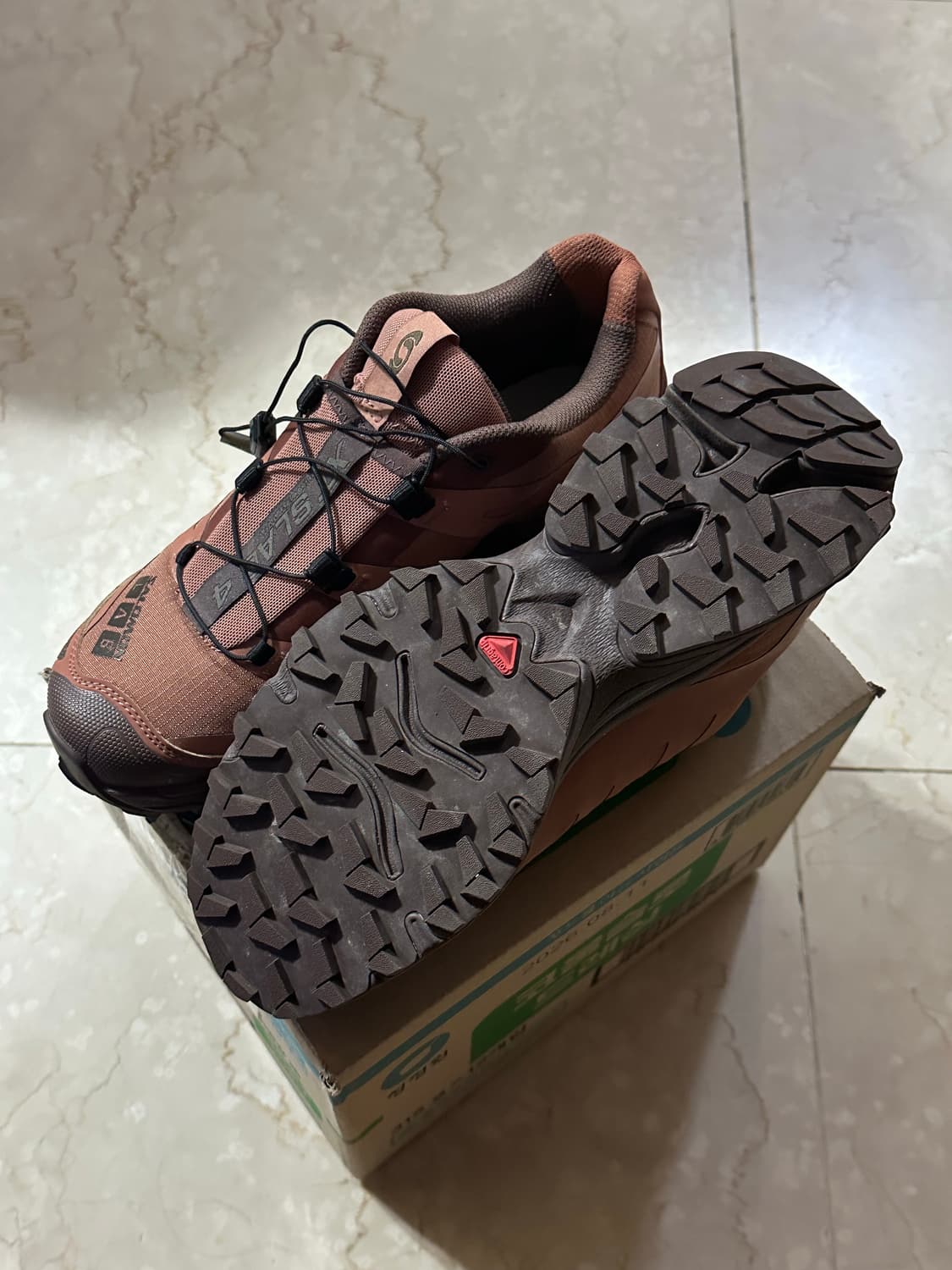 (실착1회) 살로몬 XT-4 OG 프로텍티브  브라운 상품이미지4