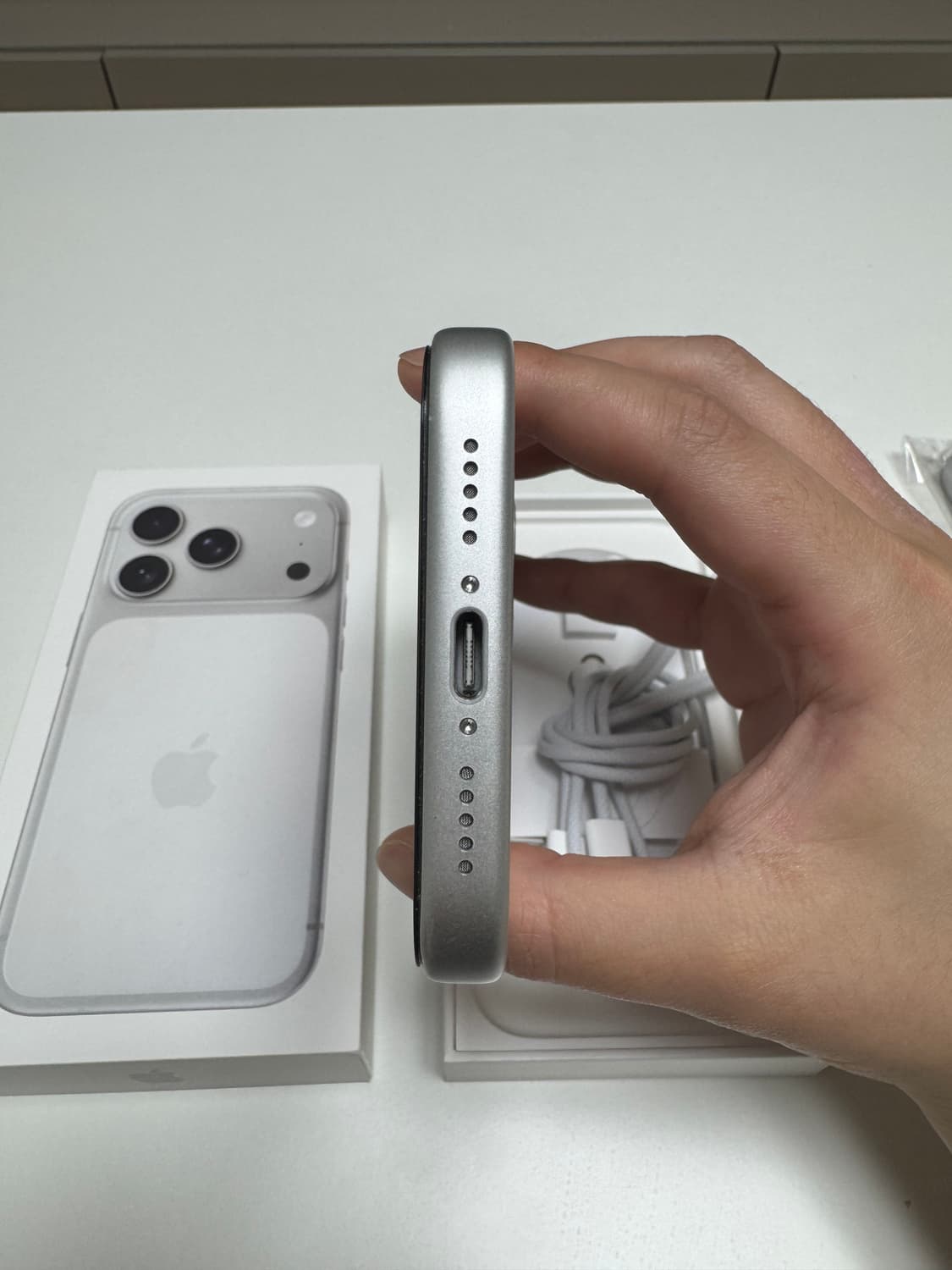 아이폰17프로 256 실버 상품이미지6