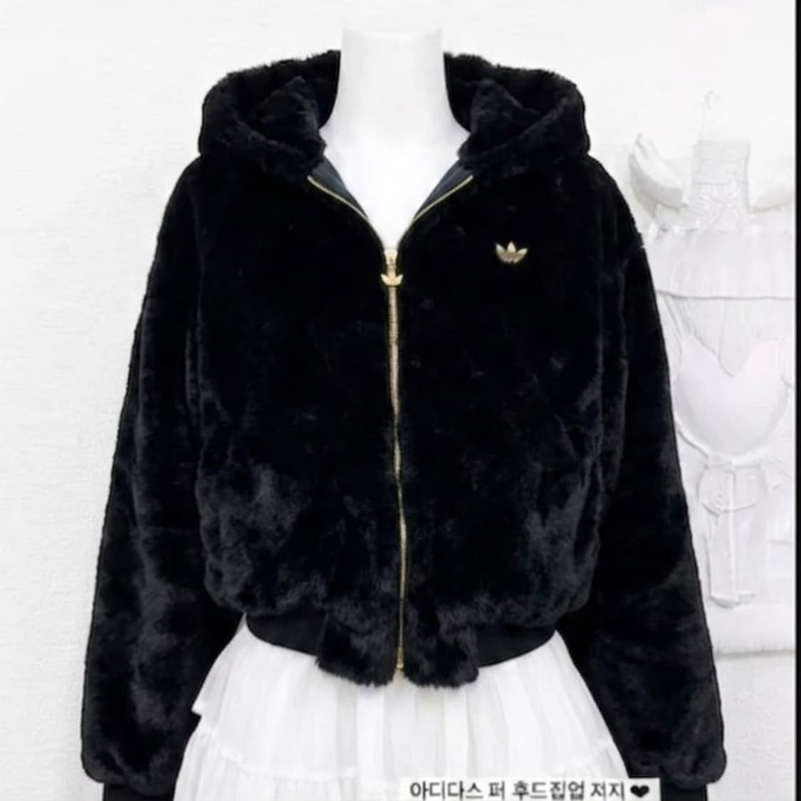 아디다스 골드로고 퍼 후드집업 블랙 xs 상품이미지3