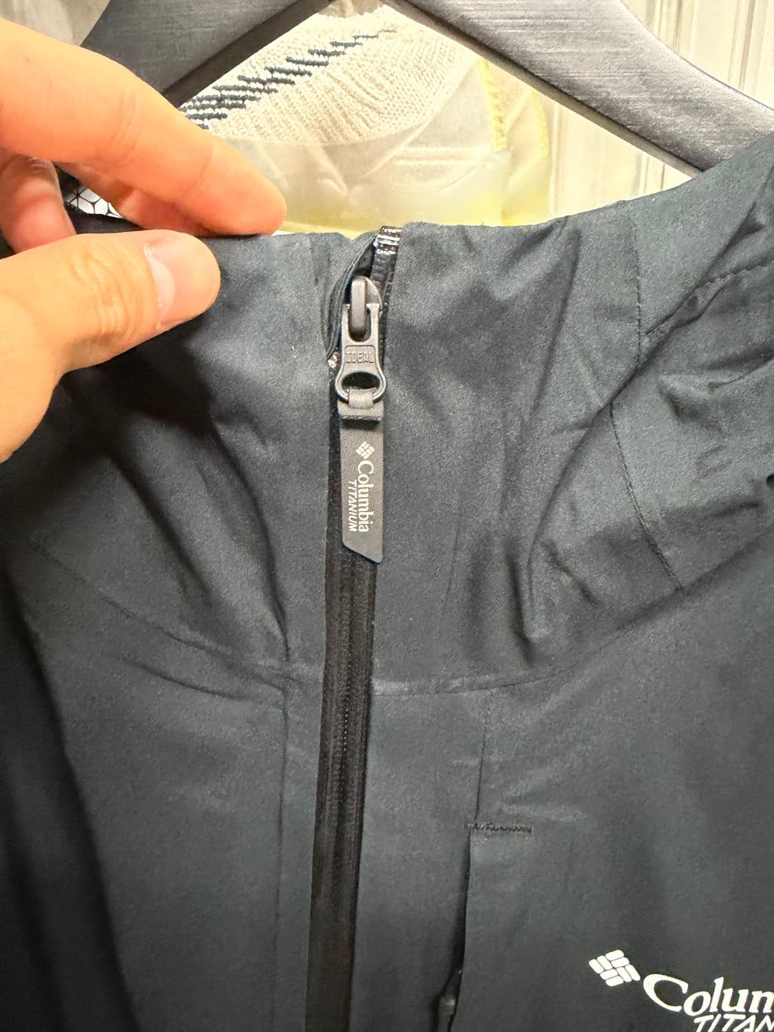 [XL] 컬럼비아 앰플리 바람막이 자켓 블랙 상품이미지5