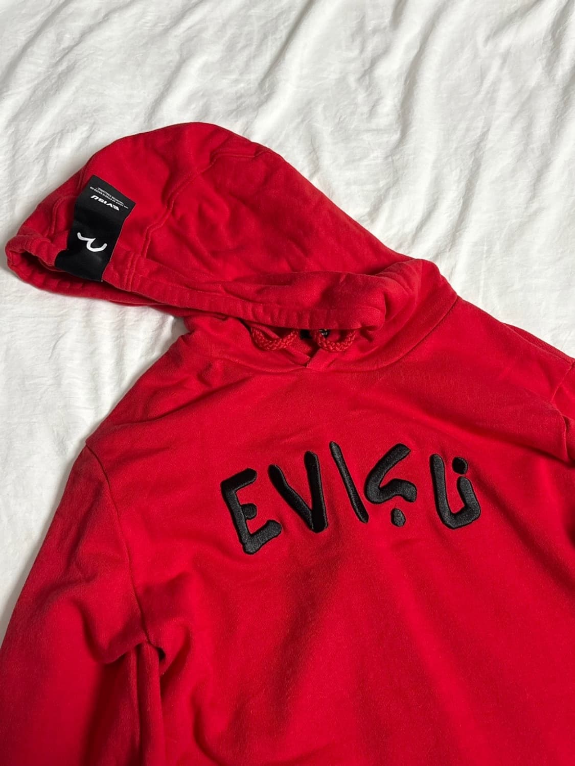 에비수 레드 후드집업  상품이미지2