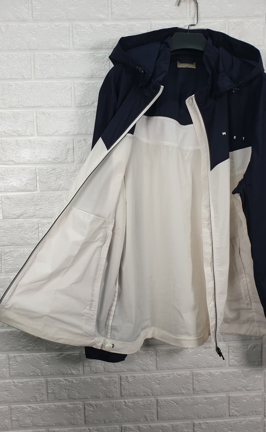 [110]밀레 초경량 바람막이 상품이미지5