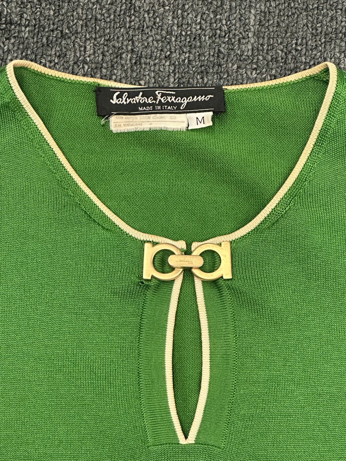 M)살바토레 페라가모 버클 그린 반팔 상품이미지2